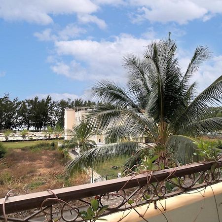 Dreamy Beach View And 5 Mins Walk To Beach - Sunset Lagoon Luxury Lodgings Flic en Flac Exterior photo